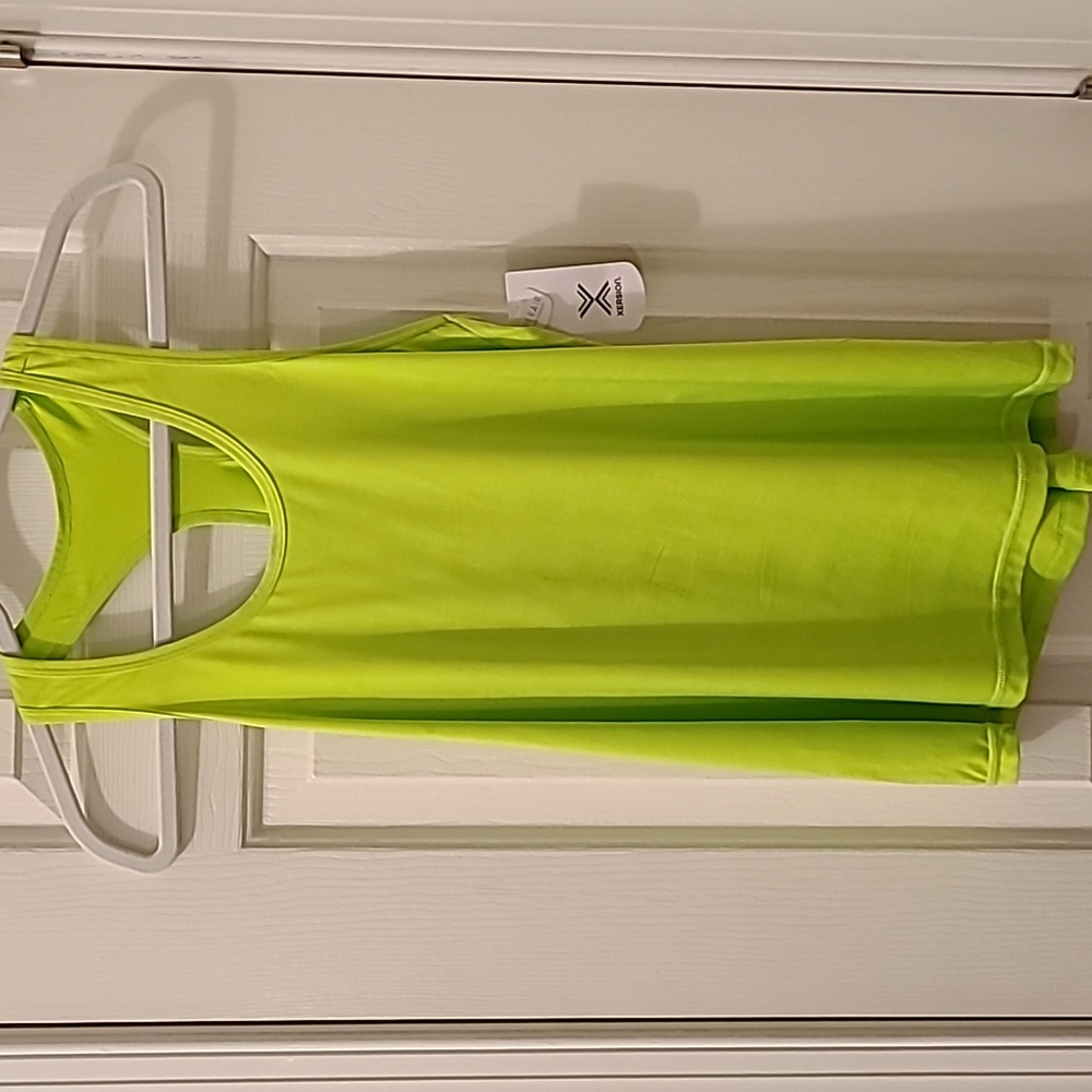 Xersion Everair Neon Lime Green Racerback Tank Top
